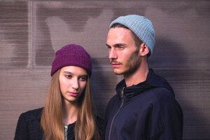 Atlantis AT146 - Gorro com manguito